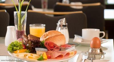 سنترو هتل ادن