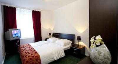 سنترو هتل ادن