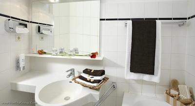 سنترو هتل ادن