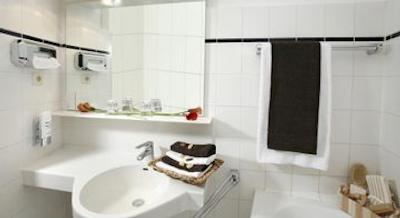 سنترو هتل ادن