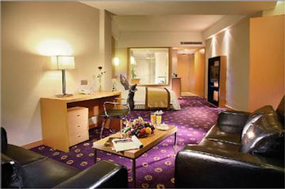 رامادا پلازا پو دونگ ساوت