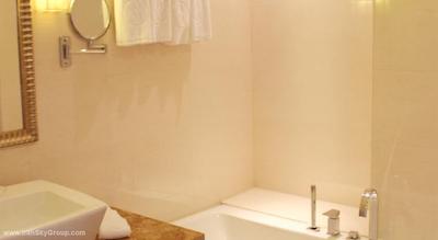 رامادا پلازا پو دونگ ساوت