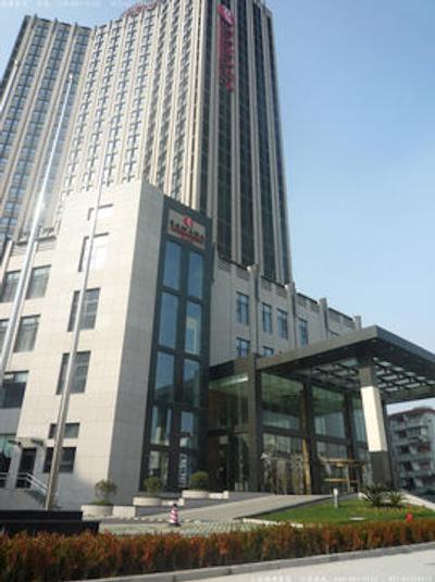 رامادا پلازا پو دونگ ساوت