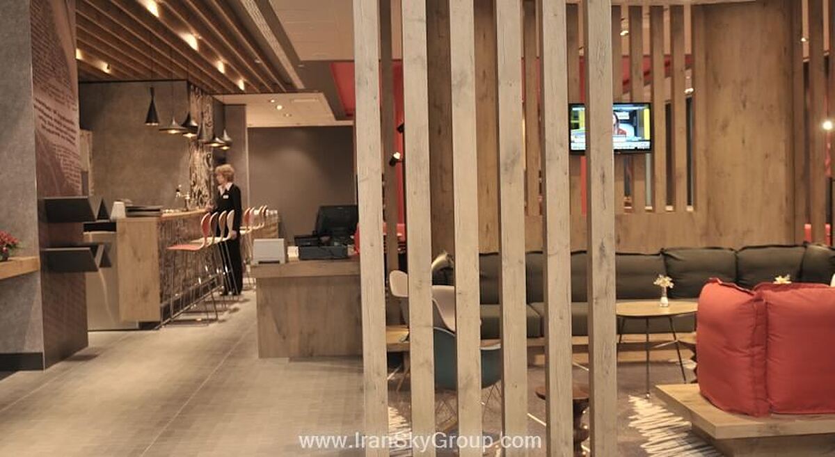 آیبیس مسکو سنتر بخروشینا