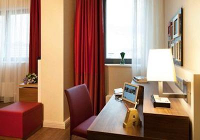 آیبیس مسکو سنتر بخروشینا