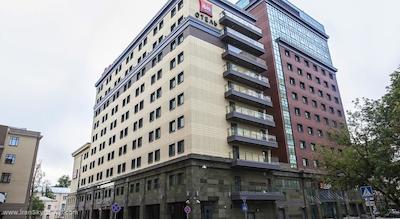 آیبیس مسکو سنتر بخروشینا