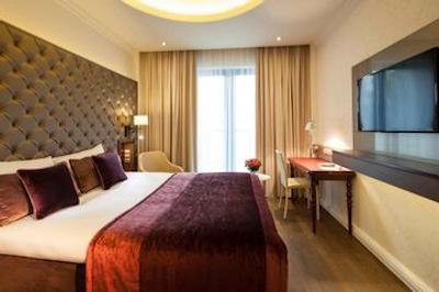 آیبیس مسکو سنتر بخروشینا