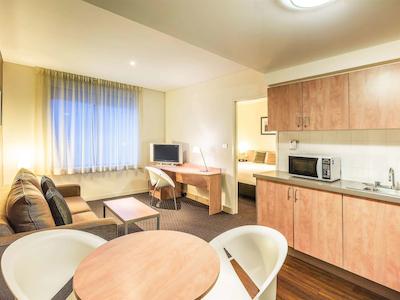 آیبیس ملبورن