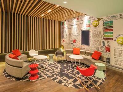 آیبیس ملبورن