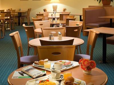 آیبیس سنتروم بوداپست