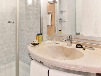 آیبیس سنتروم بوداپست