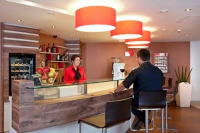 آیبیس سنتروم بوداپست