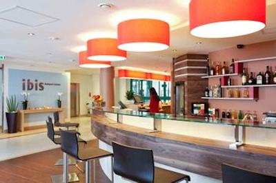 آیبیس سنتروم بوداپست