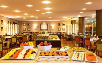 اچ اف فنیکس لیسبوا