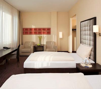 مرکور مونچن اوست مس