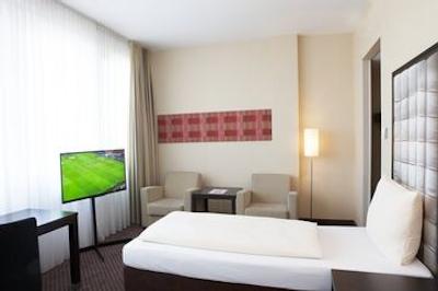 مرکور مونچن اوست مس