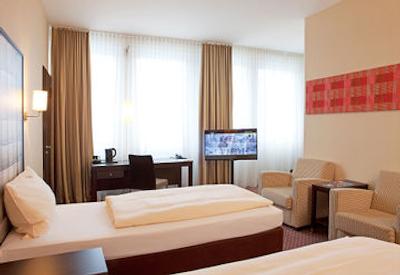 مرکور مونچن اوست مس