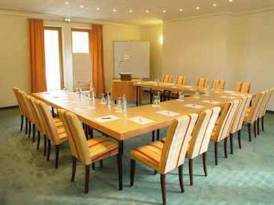 نووم هتل سیدلهف مونچن