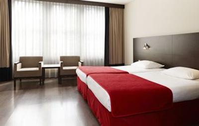 ان اچ سیتی سنتر آمستردام