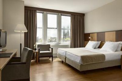 ان اچ سیتی سنتر آمستردام