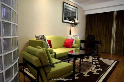 هالیدی این اکسپرس ژبی