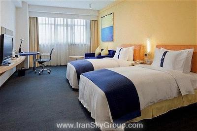 هالیدی این اکسپرس ژبی