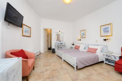 هتل متیوس ویلیج