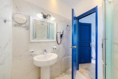 هتل متیوس ویلیج