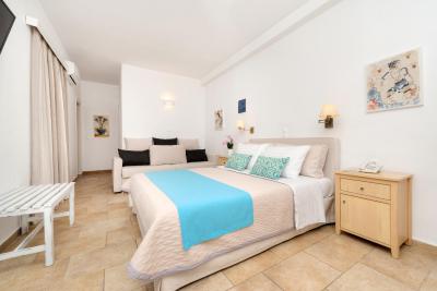 هتل متیوس ویلیج