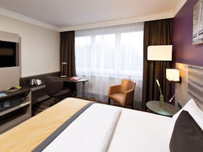 لئوناردو رویال هتل کلن-ام استدتوالد