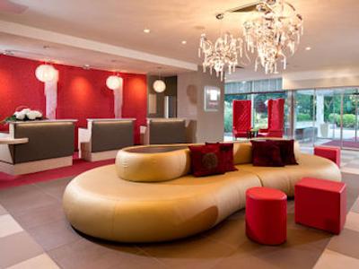 لئوناردو رویال هتل کلن-ام استدتوالد