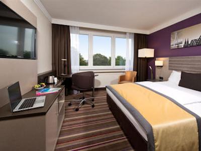 لئوناردو رویال هتل کلن-ام استدتوالد