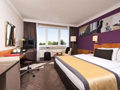 لئوناردو رویال هتل کلن-ام استدتوالد