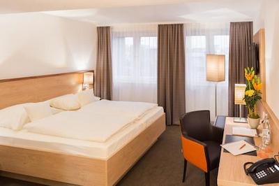 تاپ استادتهتل ام رمرتورم