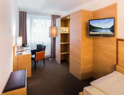 تاپ استادتهتل ام رمرتورم