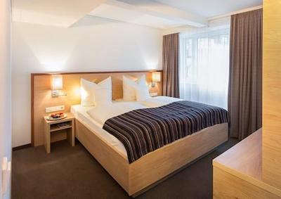 تاپ استادتهتل ام رمرتورم