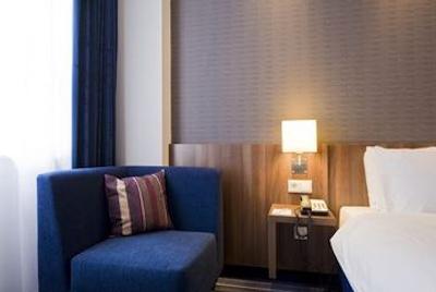 هالیدی این اکسپرس آمستردام-ساوت