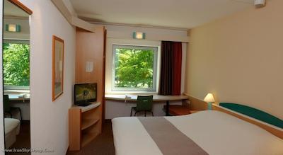 آیبیس آمستردام سیتی وست