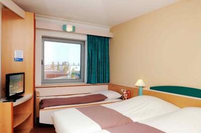 آیبیس آمستردام سیتی وست