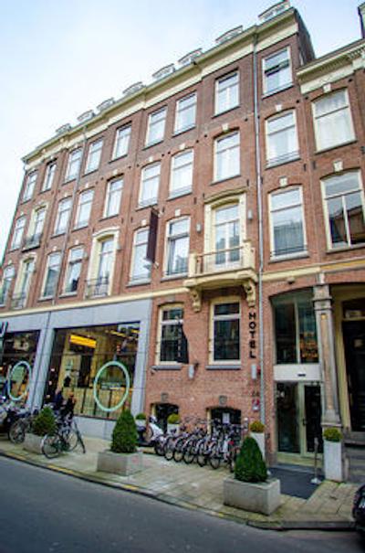 هتل کرنلیسز