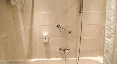 هتل کرنلیسز