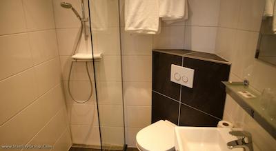 هتل کرنلیسز