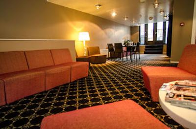 هتل کرنلیسز