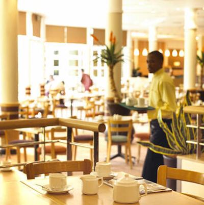 گاردن کورت سندتون سیتی