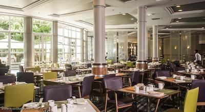 گاردن کورت سندتون سیتی