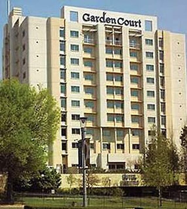 گاردن کورت سندتون سیتی