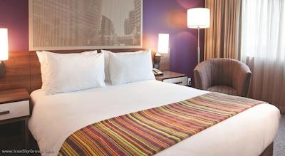 گاردن کورت سندتون سیتی