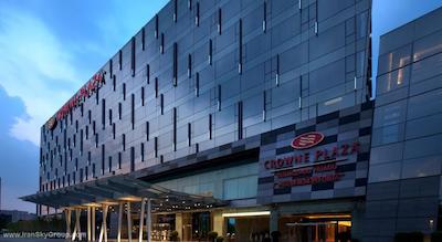 کرون پلازا هوادو