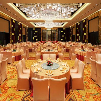 کرون پلازا هوادو