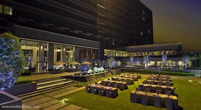 کرون پلازا هوادو